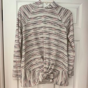 Striped stretchy lightweight hoodie underbump knot